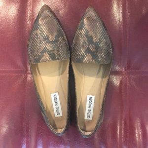 Steve Madden flats